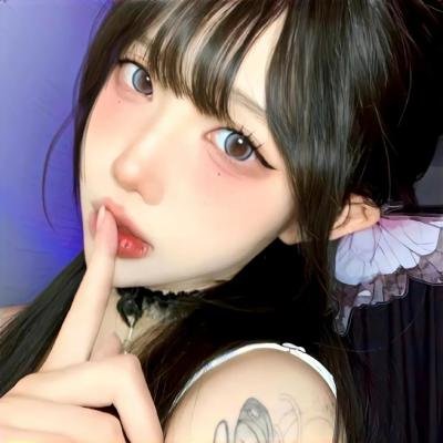 鲨鱼女孩